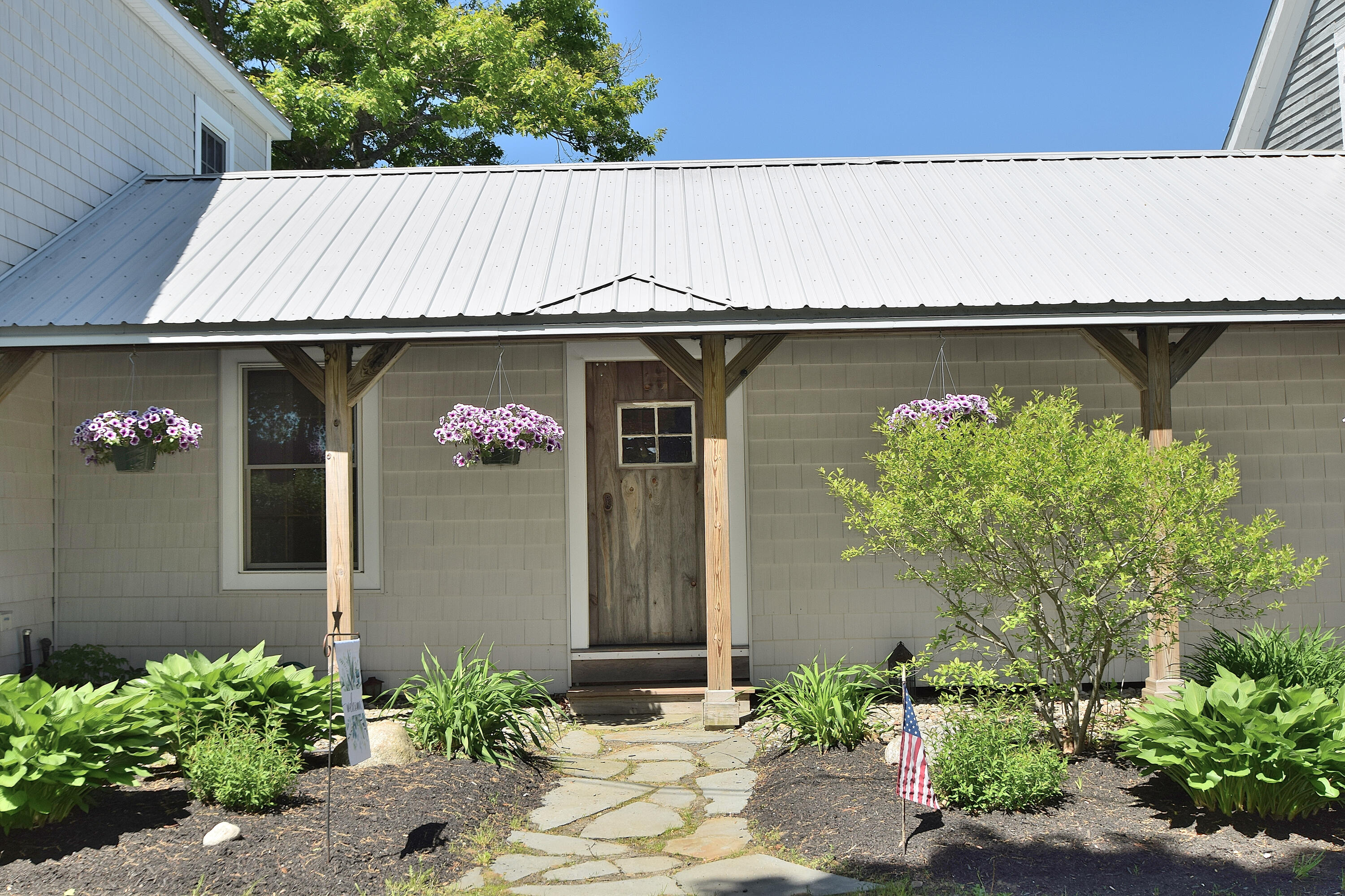 457 Lisbon Road Sabattus, ME 04280 - Photo 3 of 105 DSC_0009