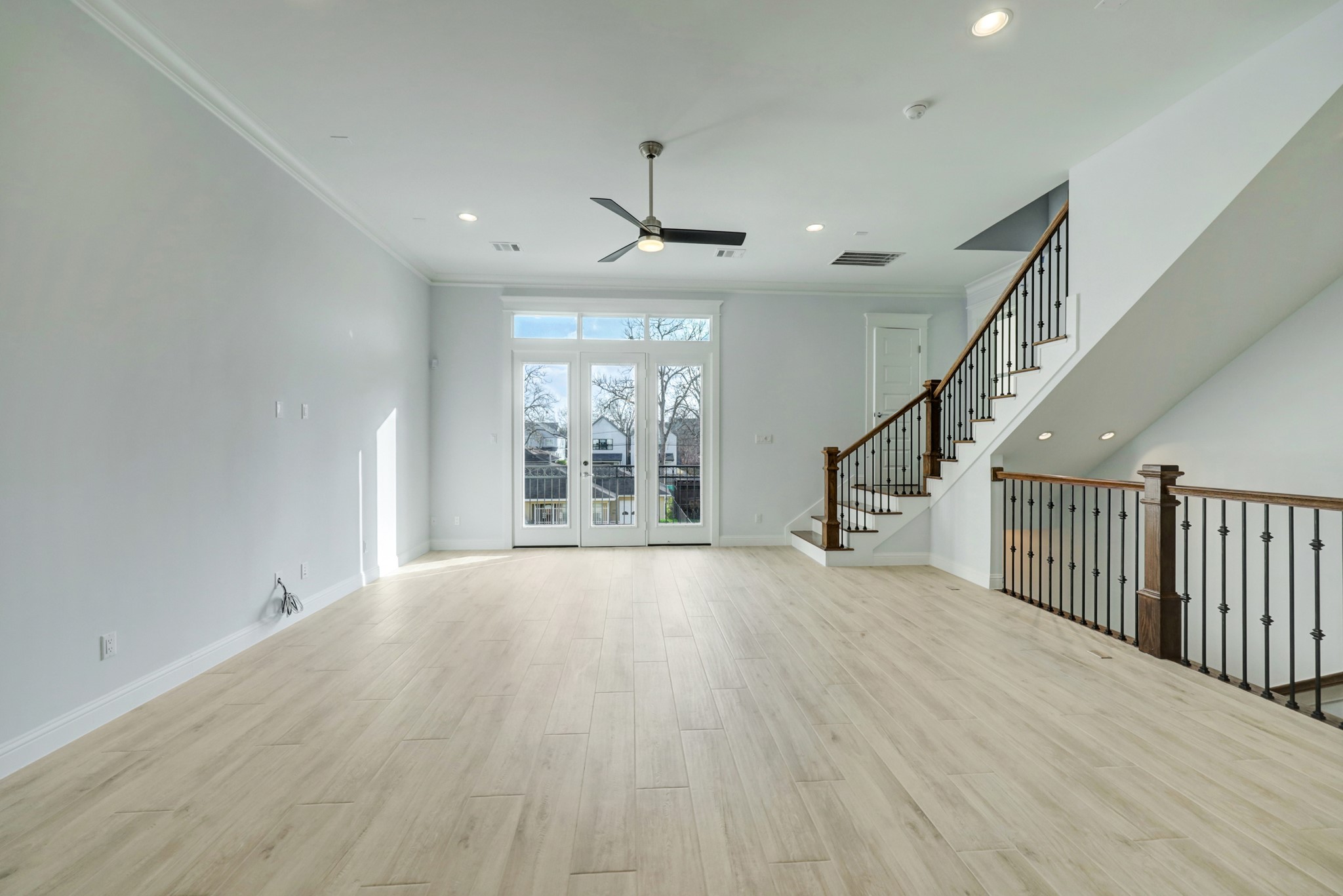 1007 East 28th Street Houston, TX 77009 - Photo 8 of 24