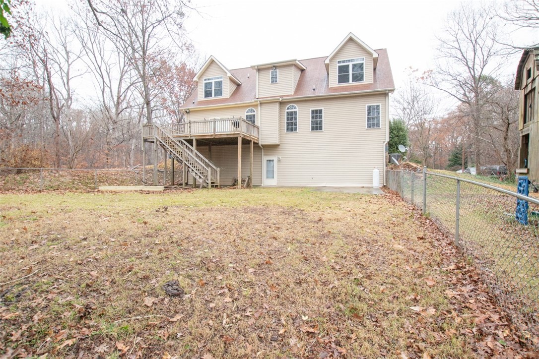 142 Fowler Road Anderson, SC 29625 - Photo 29 of 38 Fenced backyard