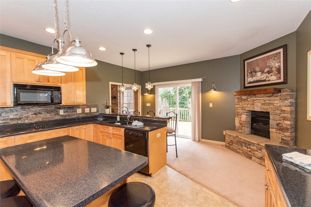 142 Fowler Road Anderson, SC 29625 - Photo 7 of 38 Large kitchen