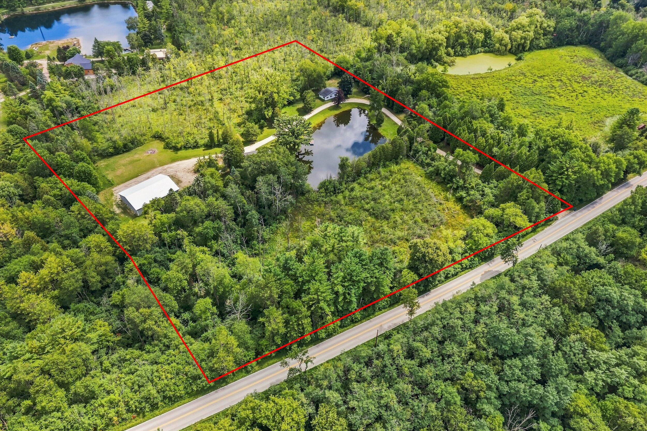 2300 Maple Road Grafton, WI 53024 - Photo 25 of 37 01-Aerial