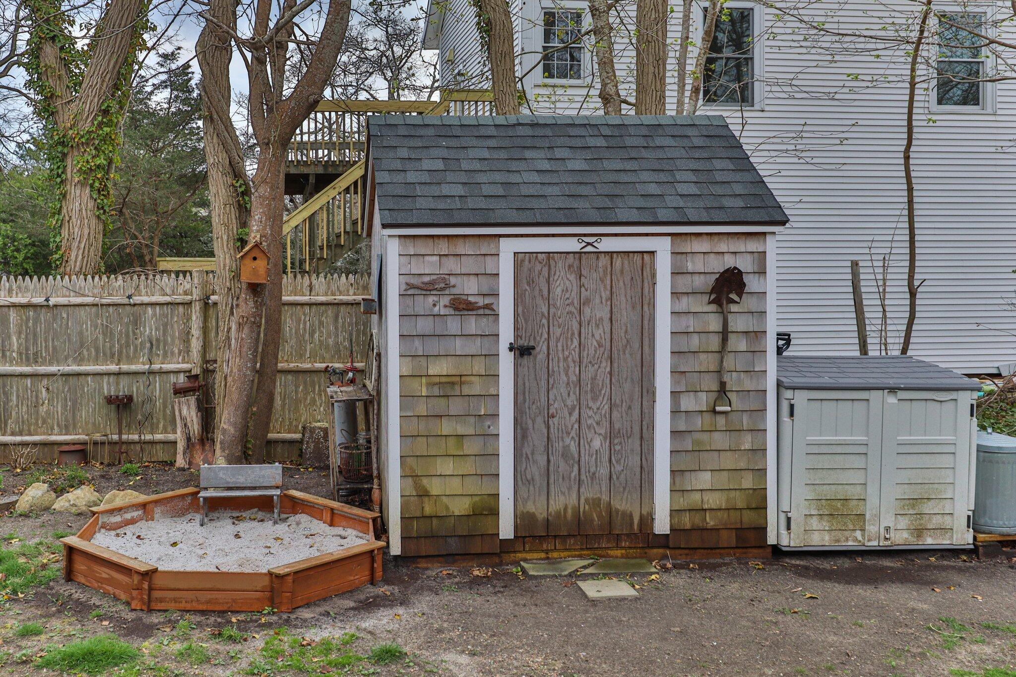 582 Massasoit Road Eastham, MA 02642 - Photo 31 of 45 a front view of a house with entertaining space