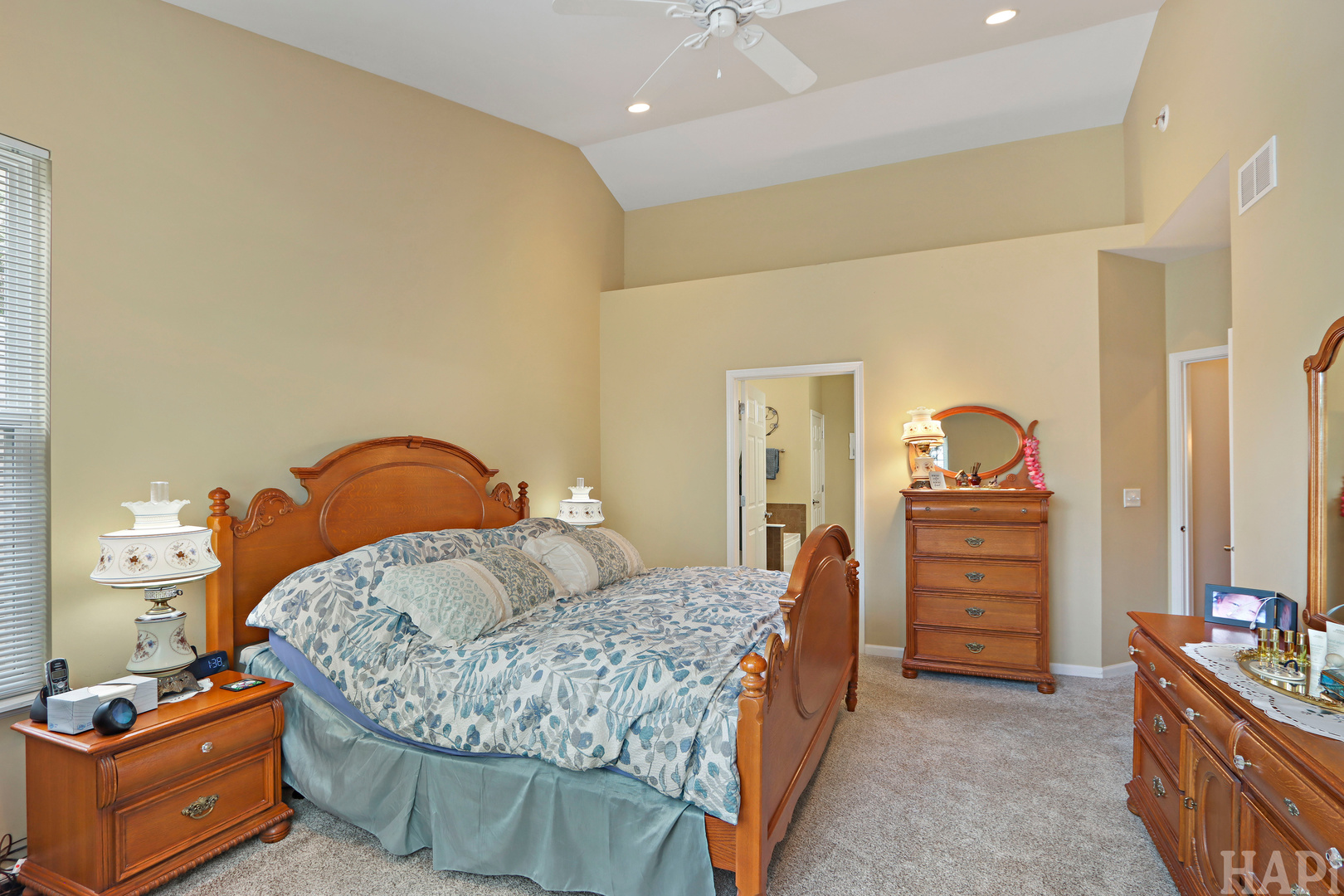 5952 Leeds Road Hoffman Estates, IL 60192 - Photo 15 of 29