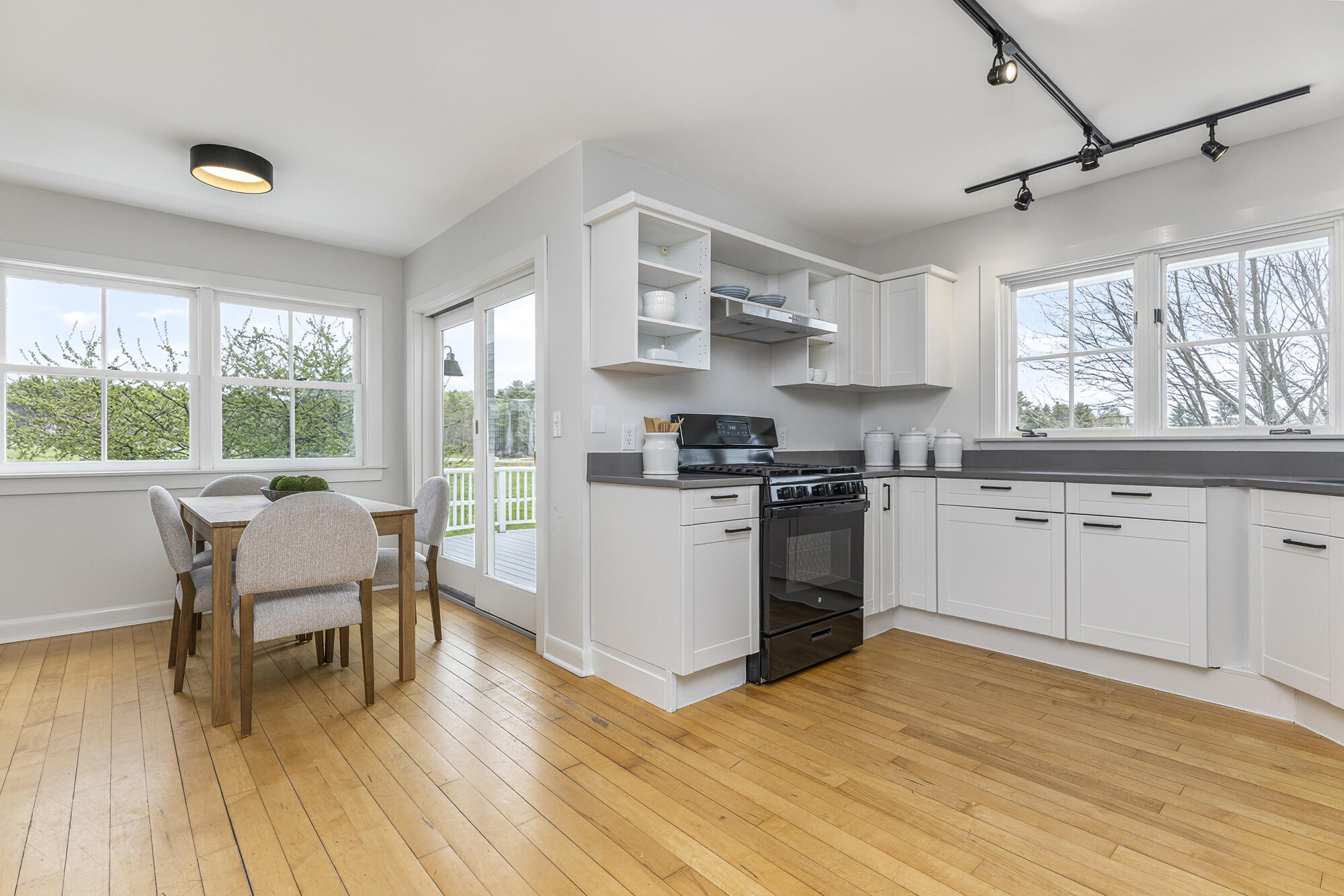 38 Field Road Cumberland, ME 04021 - Photo 13 of 46