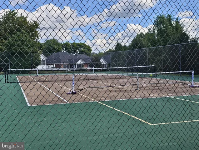 a view of a tennis court