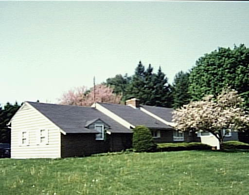 13 Old Amherst Road Sunderland, MA 01375 - Photo 1 of 1 Gallery Image 1