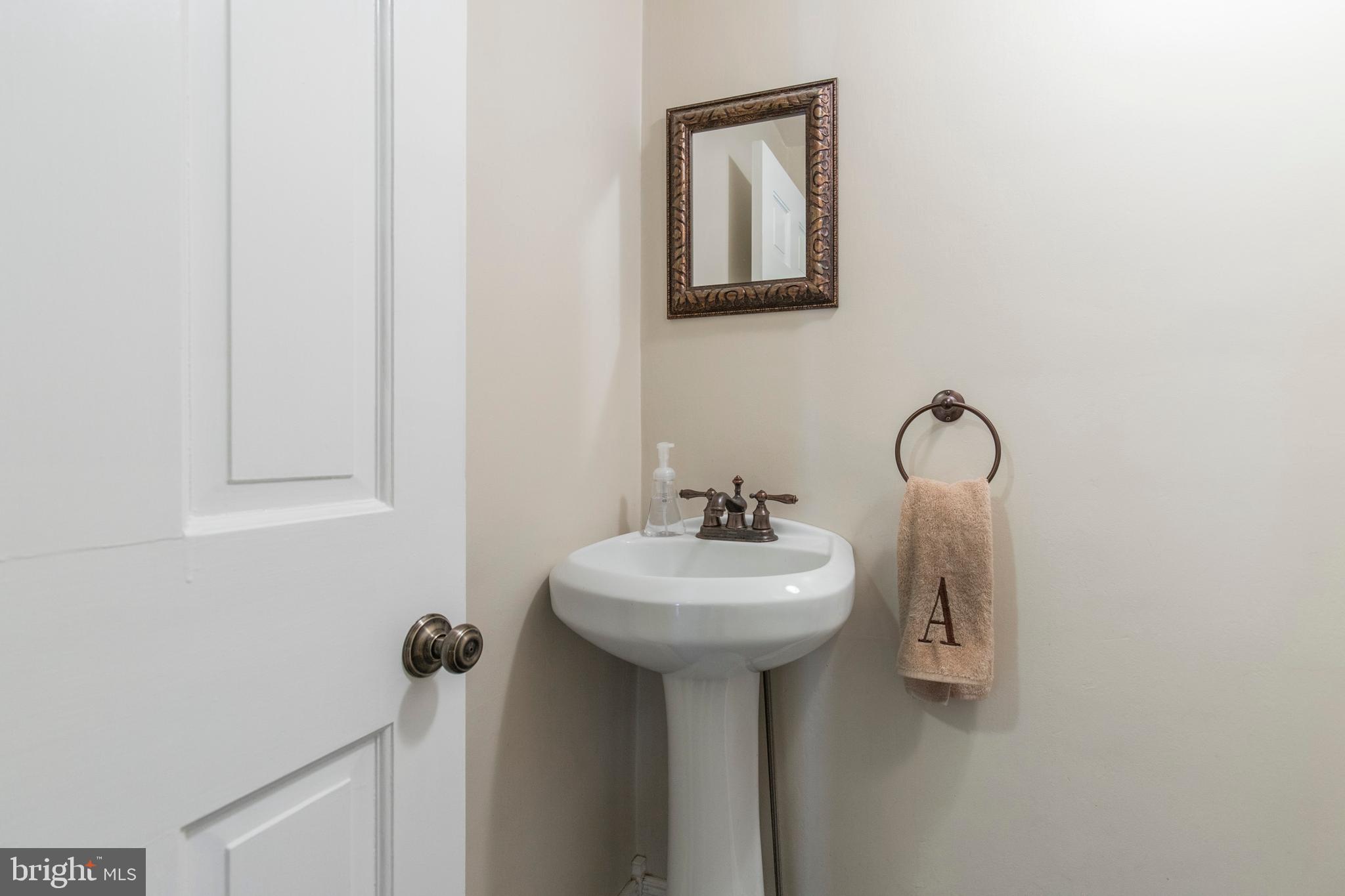 133 Fairview Road Springfield, PA 19064 - Photo 11 of 32