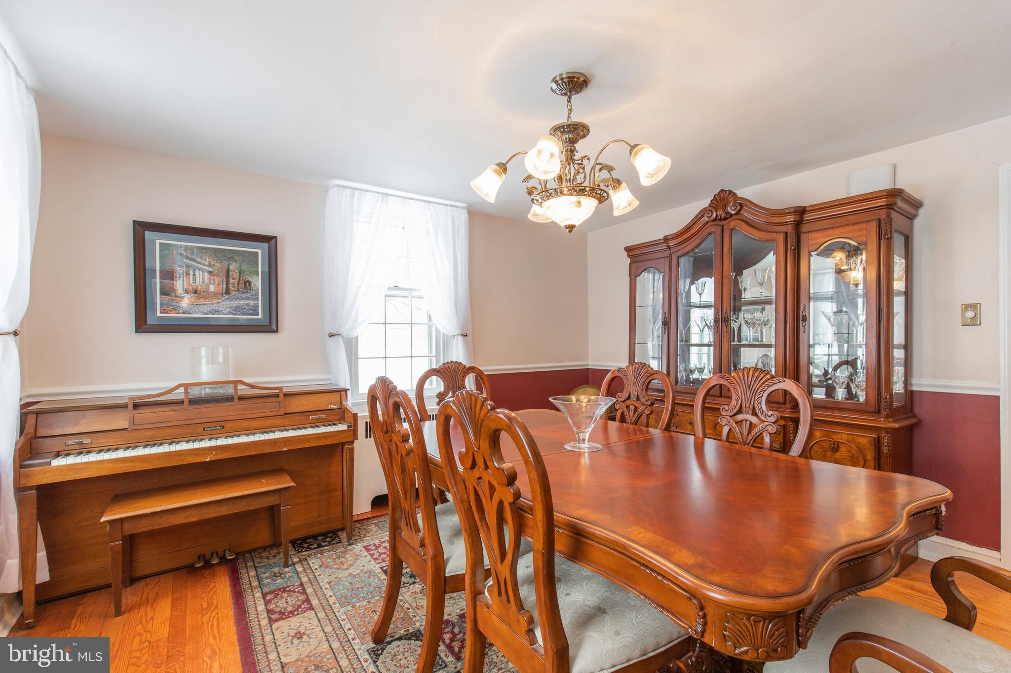 133 Fairview Road Springfield, PA 19064 - Photo 4 of 32