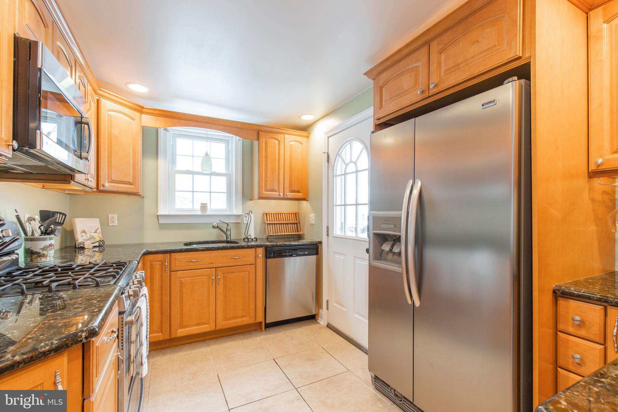 133 Fairview Road Springfield, PA 19064 - Photo 6 of 32