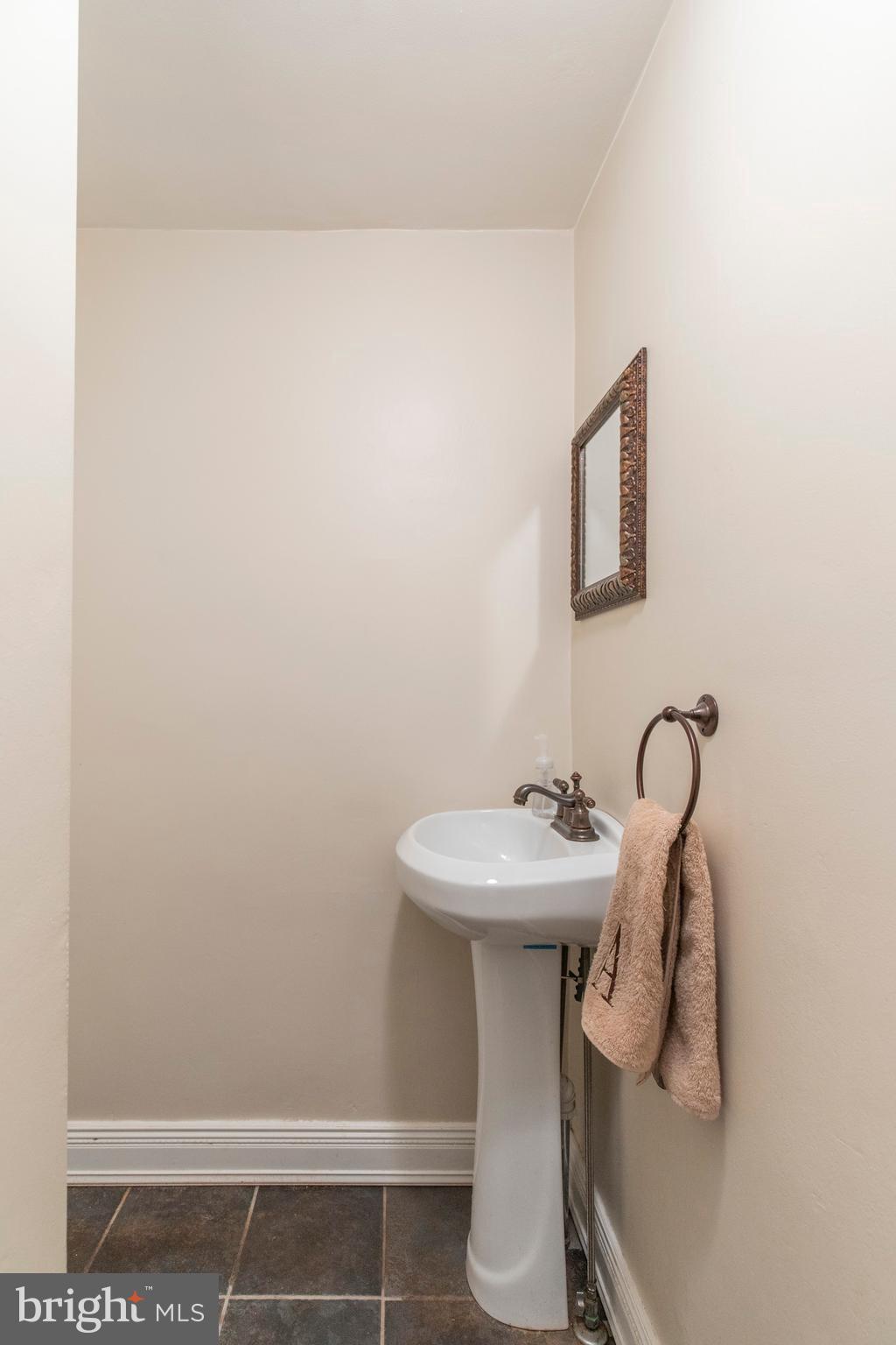 133 Fairview Road Springfield, PA 19064 - Photo 10 of 32