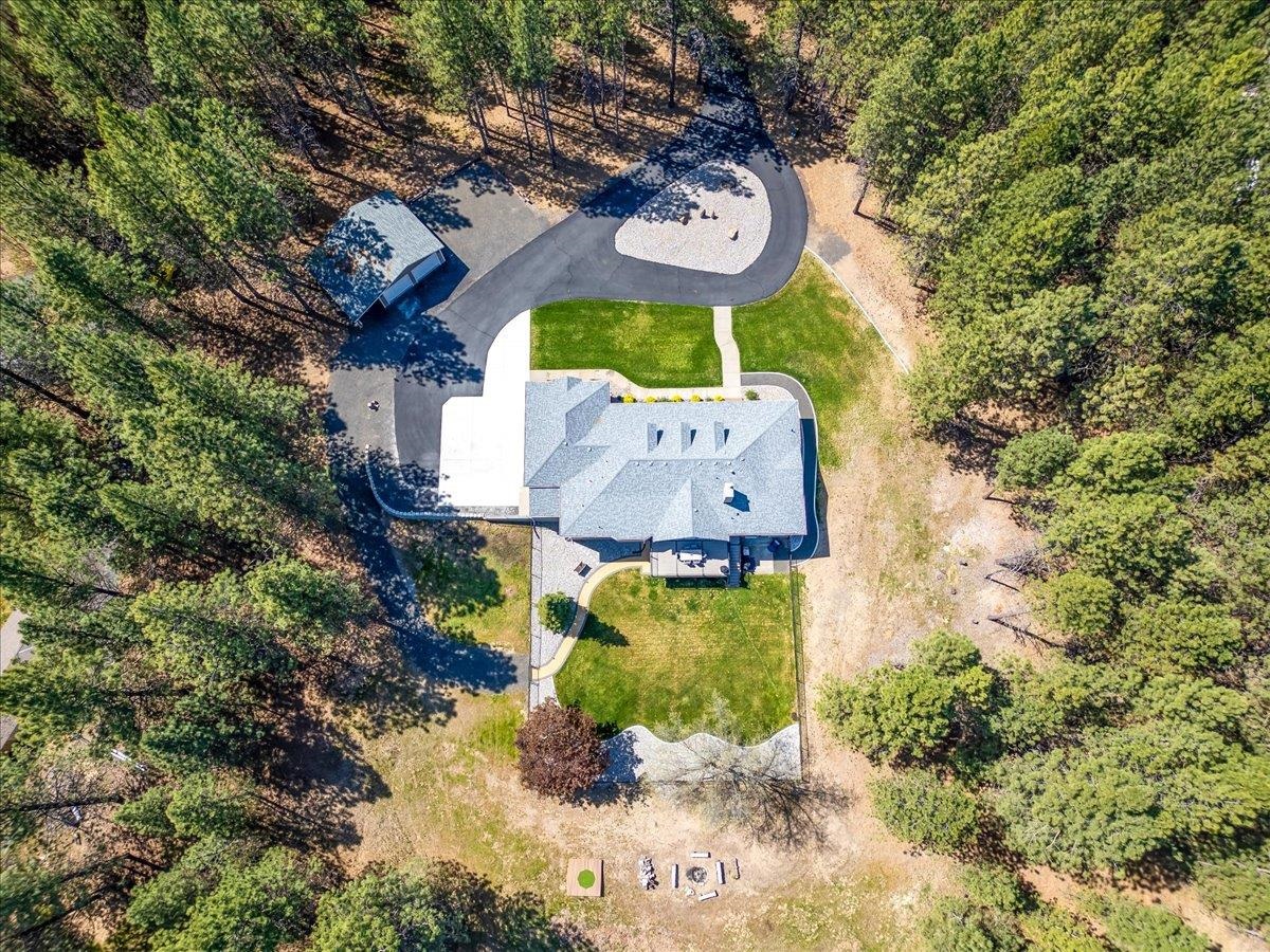 21724 North Perry Road Colbert, WA 99005 - Photo 3 of 50