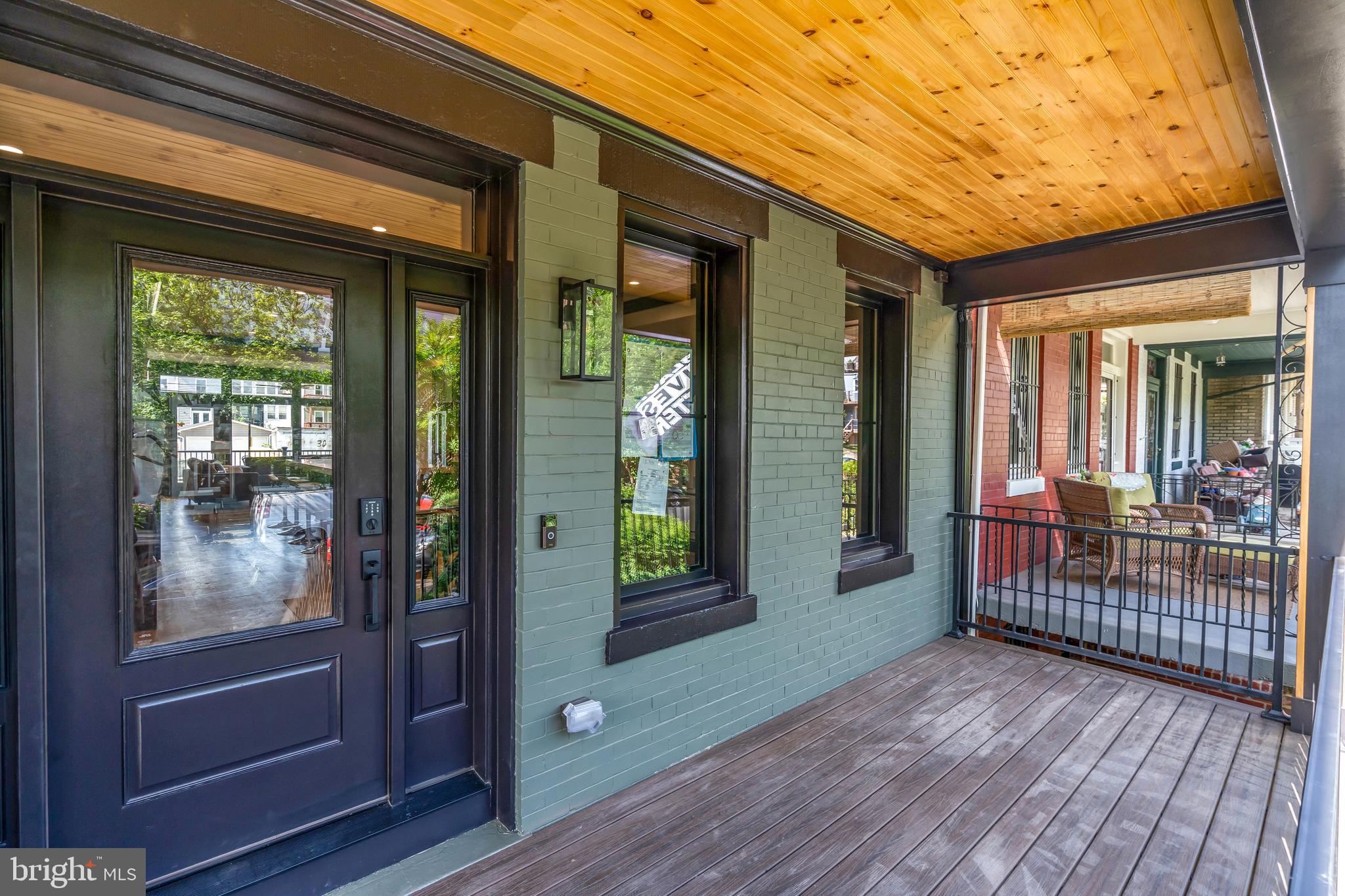 39 V Street Northwest Washington, DC 20001 - Photo 4 of 68