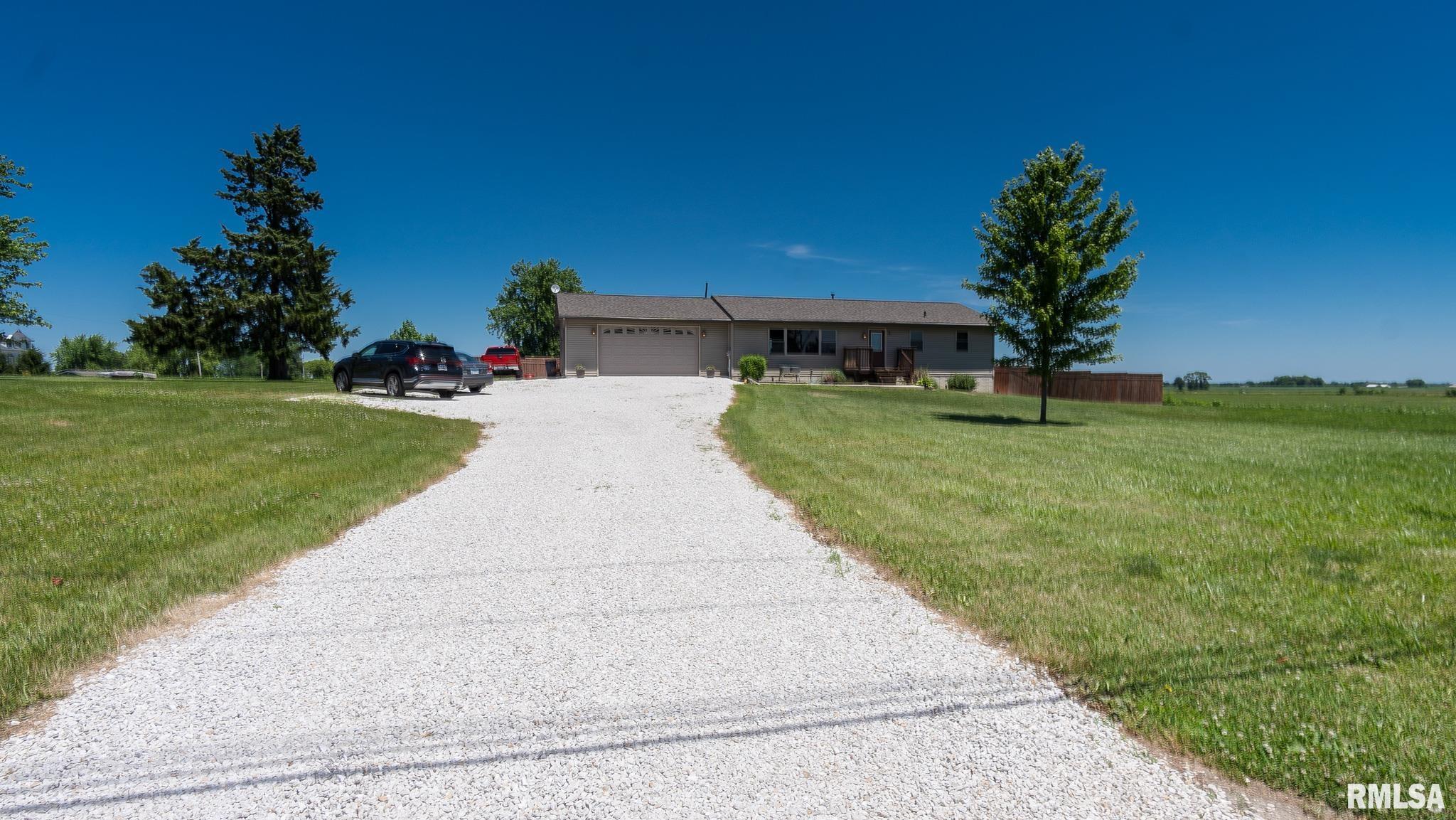 18609 West Farmington Road Trivoli, IL 61569 - Photo 6 of 46