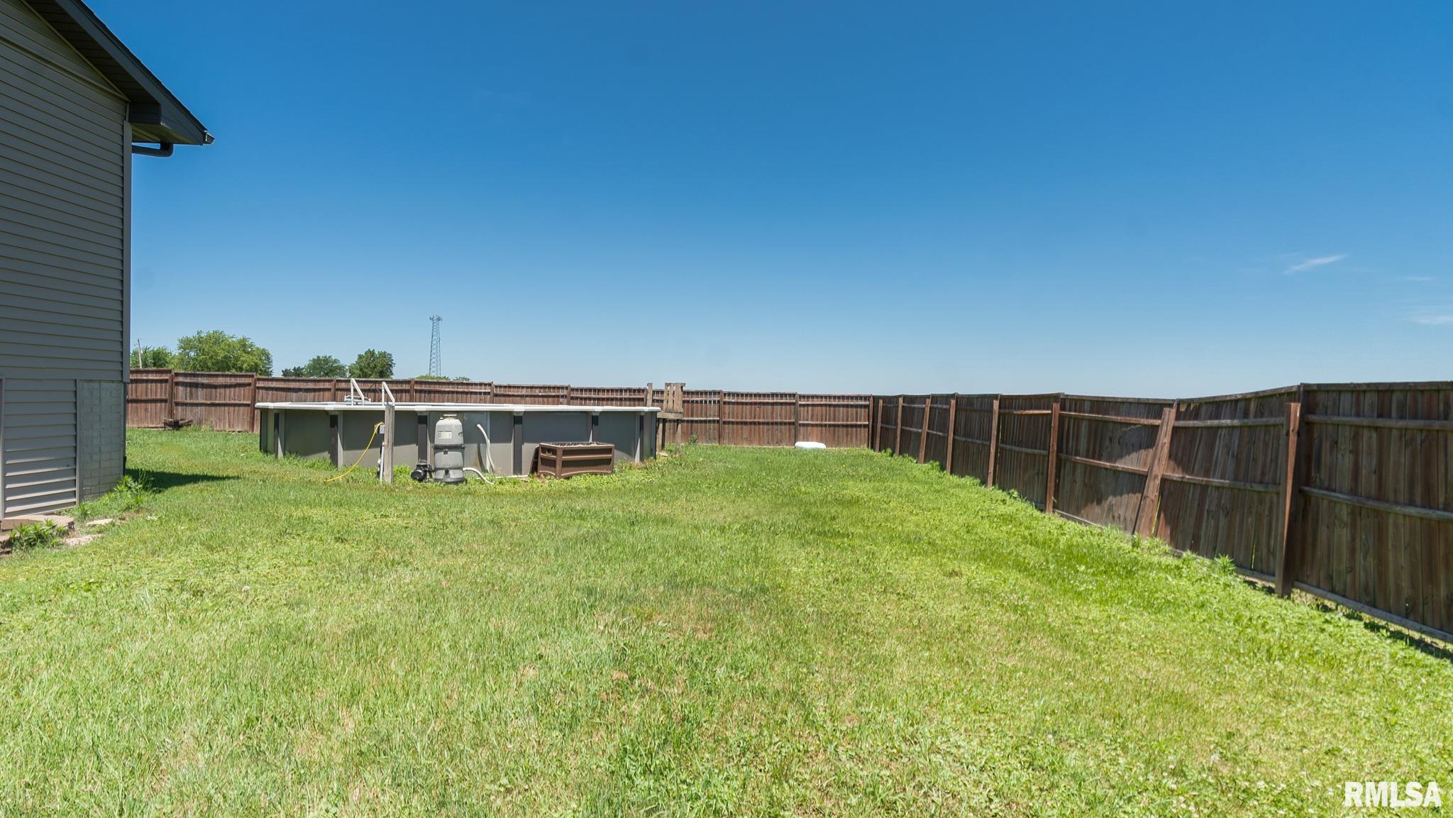 18609 West Farmington Road Trivoli, IL 61569 - Photo 8 of 46