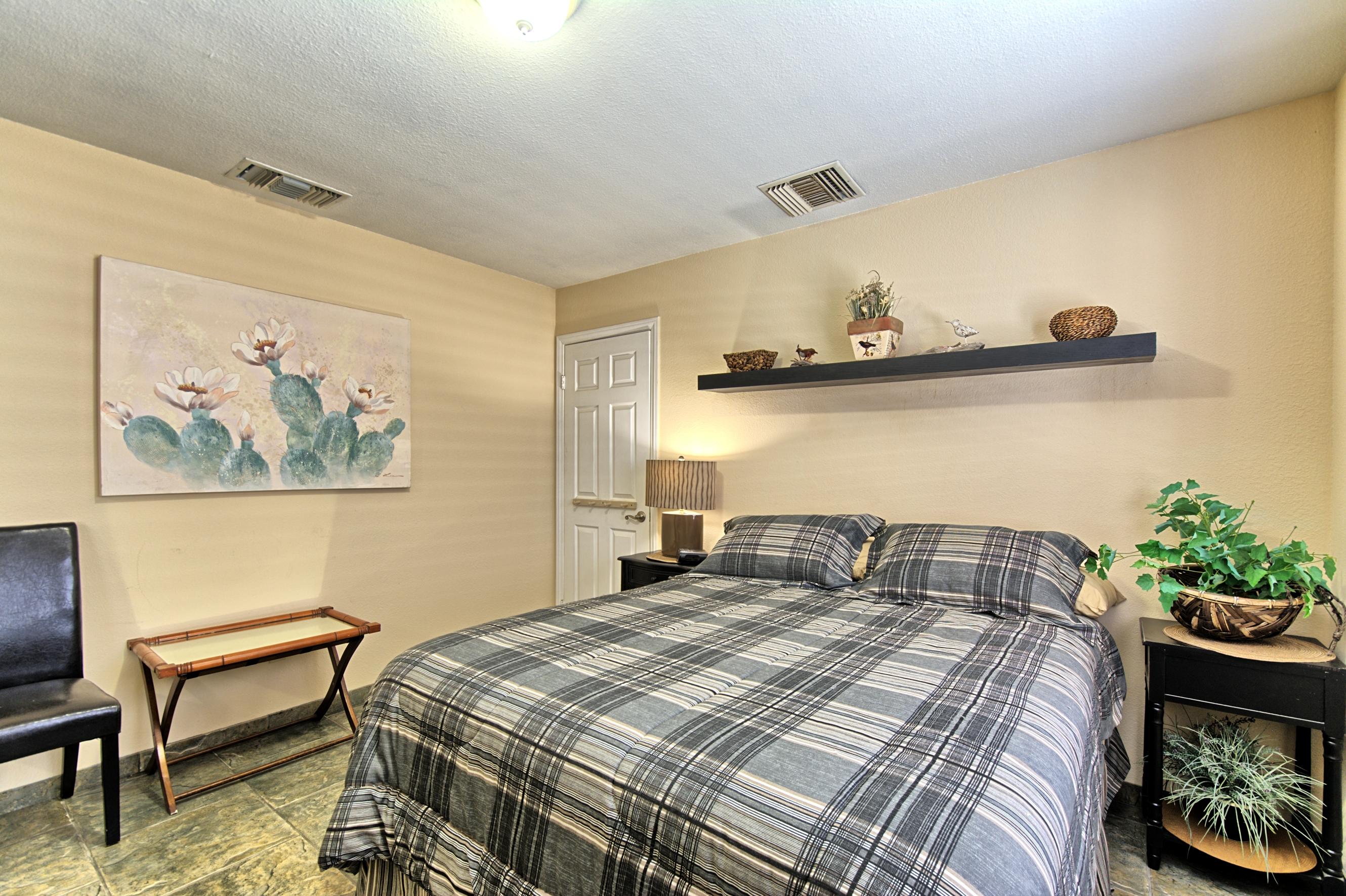 68951 Risueno Road Cathedral City, CA 92234 - Photo 21 of 29 Bedroom 2B
