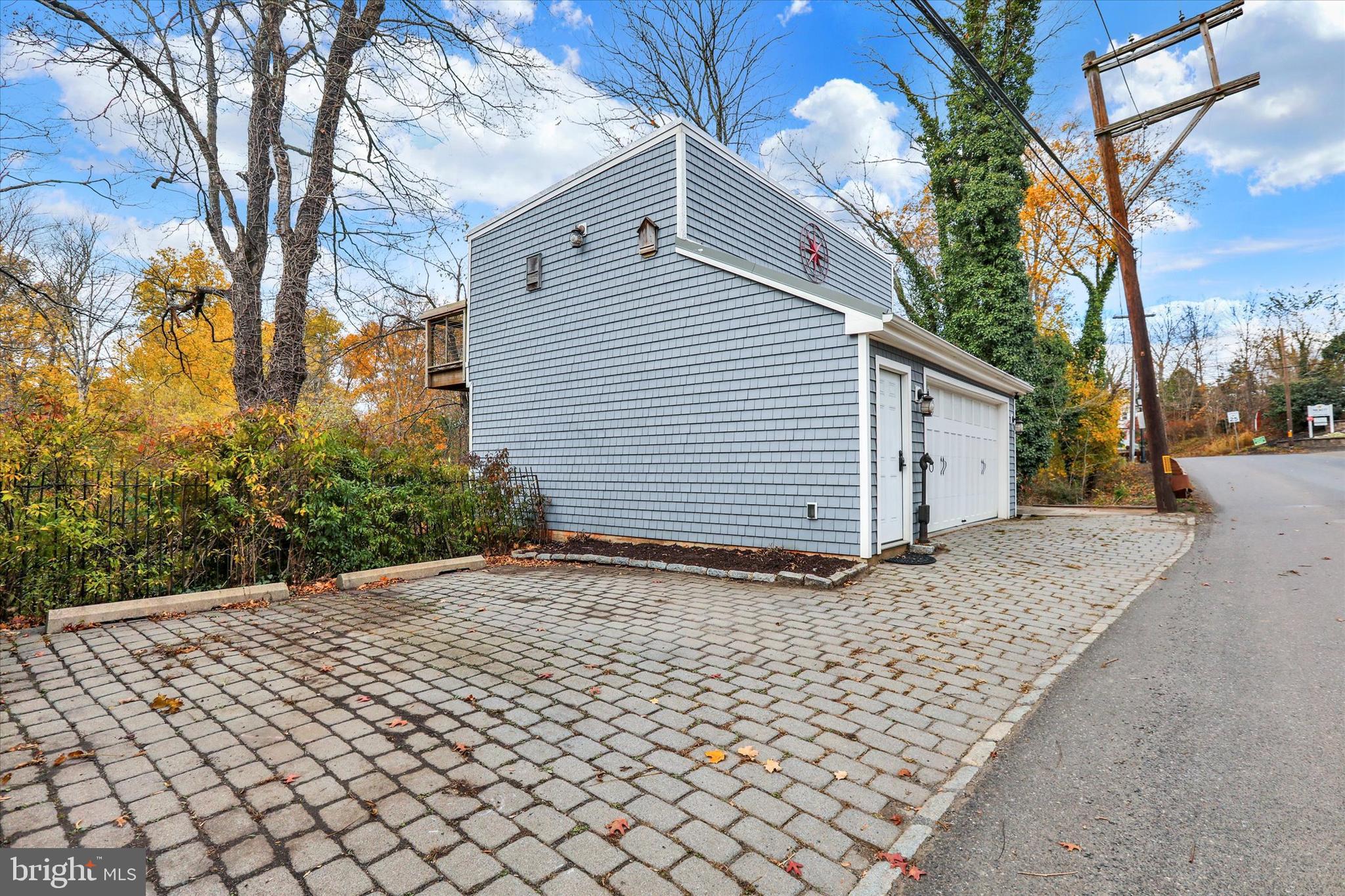 60 Quarry Road Doylestown, PA 18901 - Photo 5 of 70 2 Car Driveway Parking