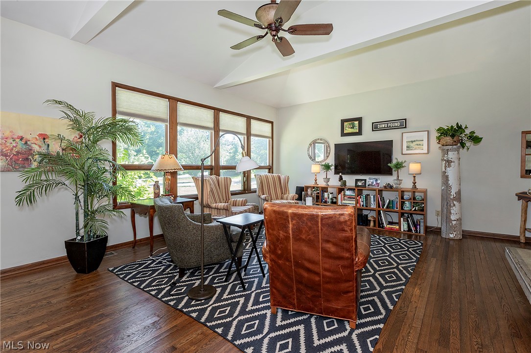 15880 Laurel Road Chagrin Falls, OH 44022 - Photo 4 of 28