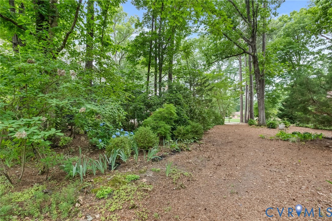 5701 Elfinwood Road Chester, VA 23831 - Photo 49 of 52