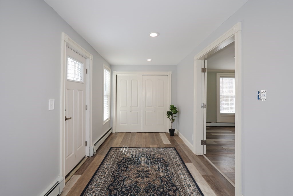 206 Dearborn Road Pembroke, NH 03275 - Photo 11 of 42 Gallery Image 11
