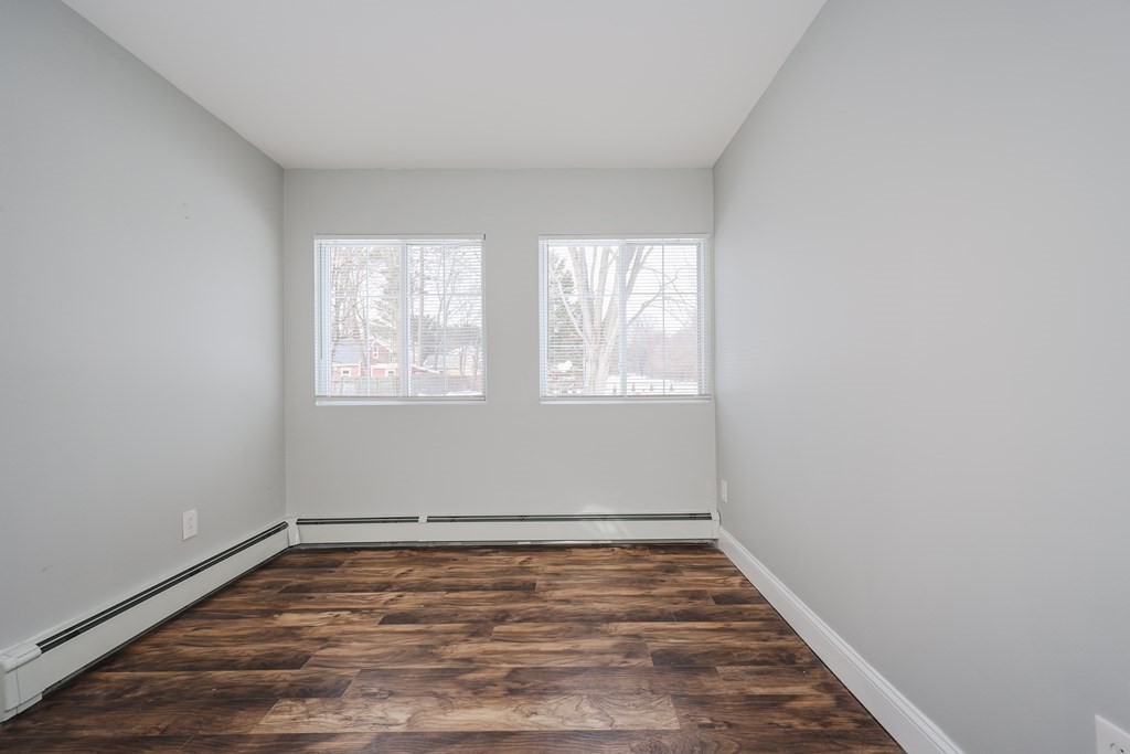 206 Dearborn Road Pembroke, NH 03275 - Photo 39 of 42 Gallery Image 39