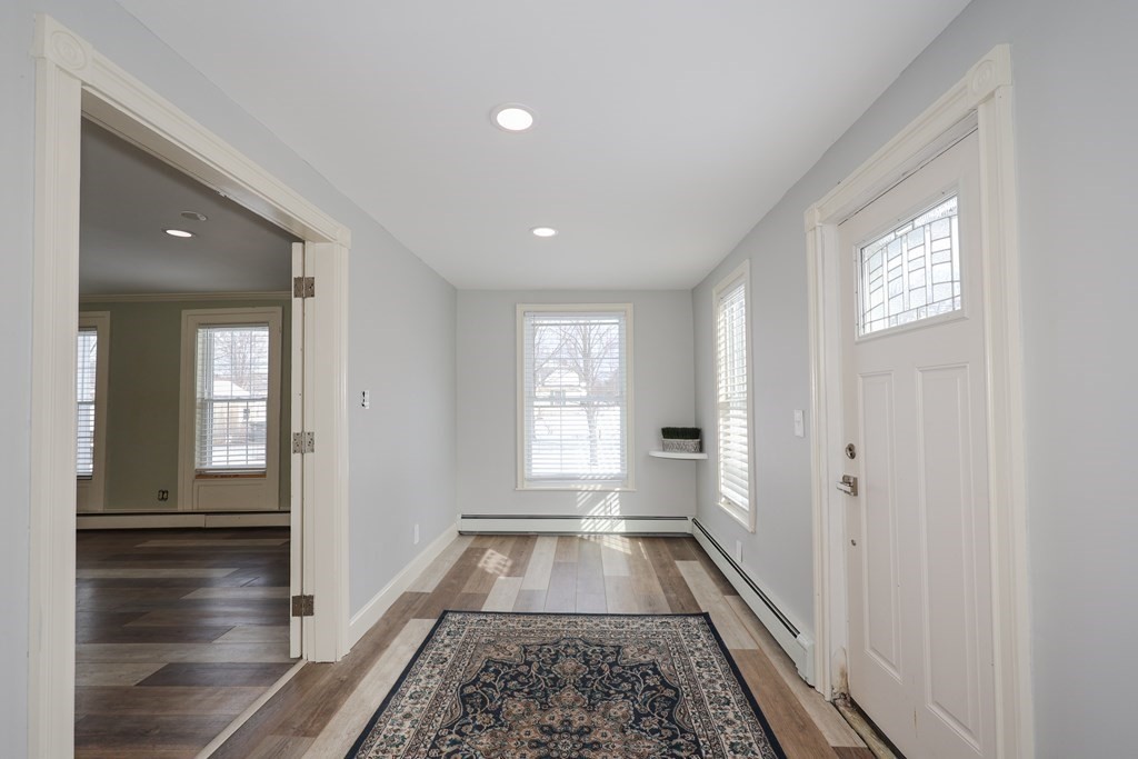 206 Dearborn Road Pembroke, NH 03275 - Photo 10 of 42 Gallery Image 10