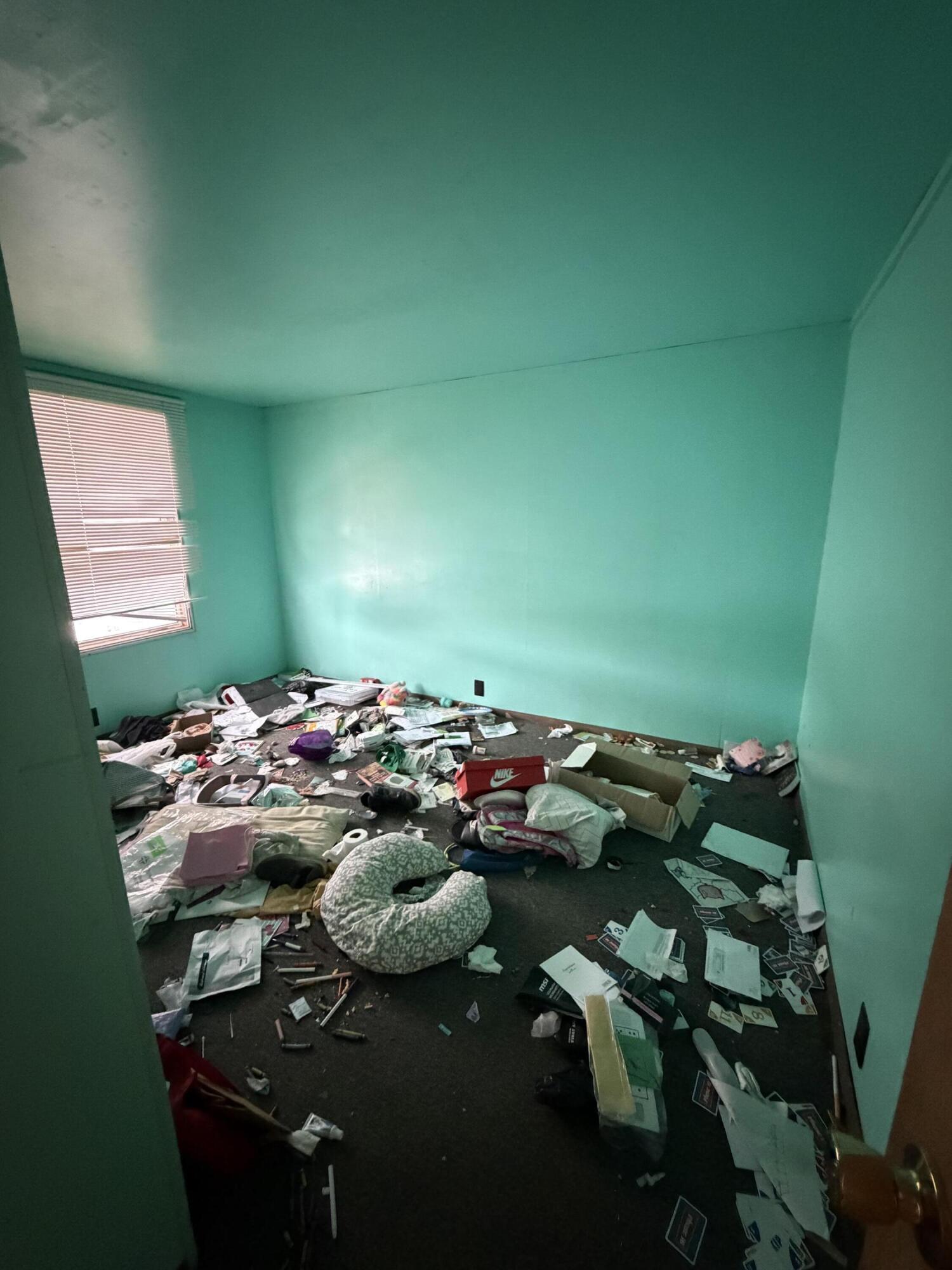 609 Carr Road Muskegon, MI 49442 - Photo 7 of 12 IMG_0401