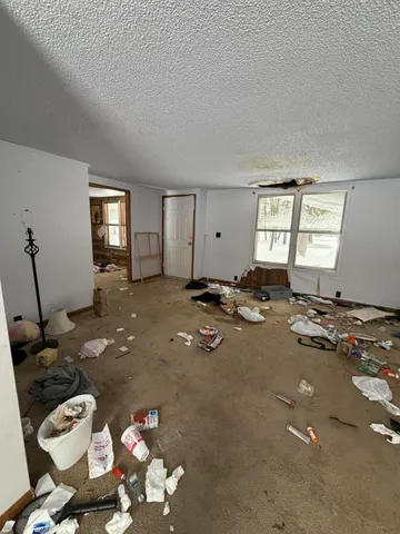 $49,900 | 609 Carr Road, Muskegon, MI 49442