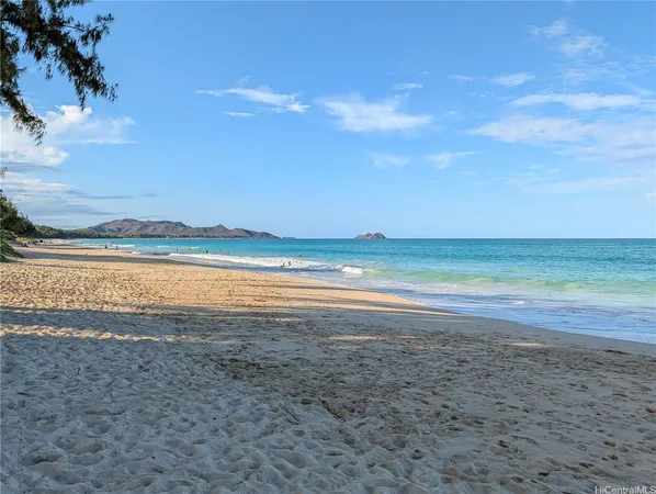 $4,200 | 41-30 Hinalea Street, Unit A, Waimanalo, HI 96795