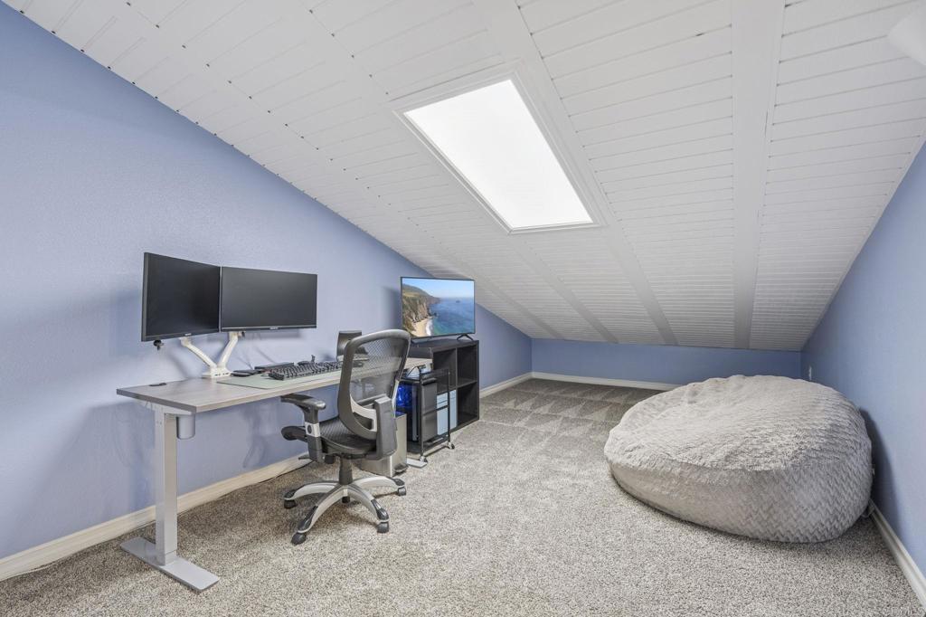 3404 Oak Cliff Drive, Unit 8 Fallbrook, CA 92028 - Photo 18 of 39 a view of a workspace