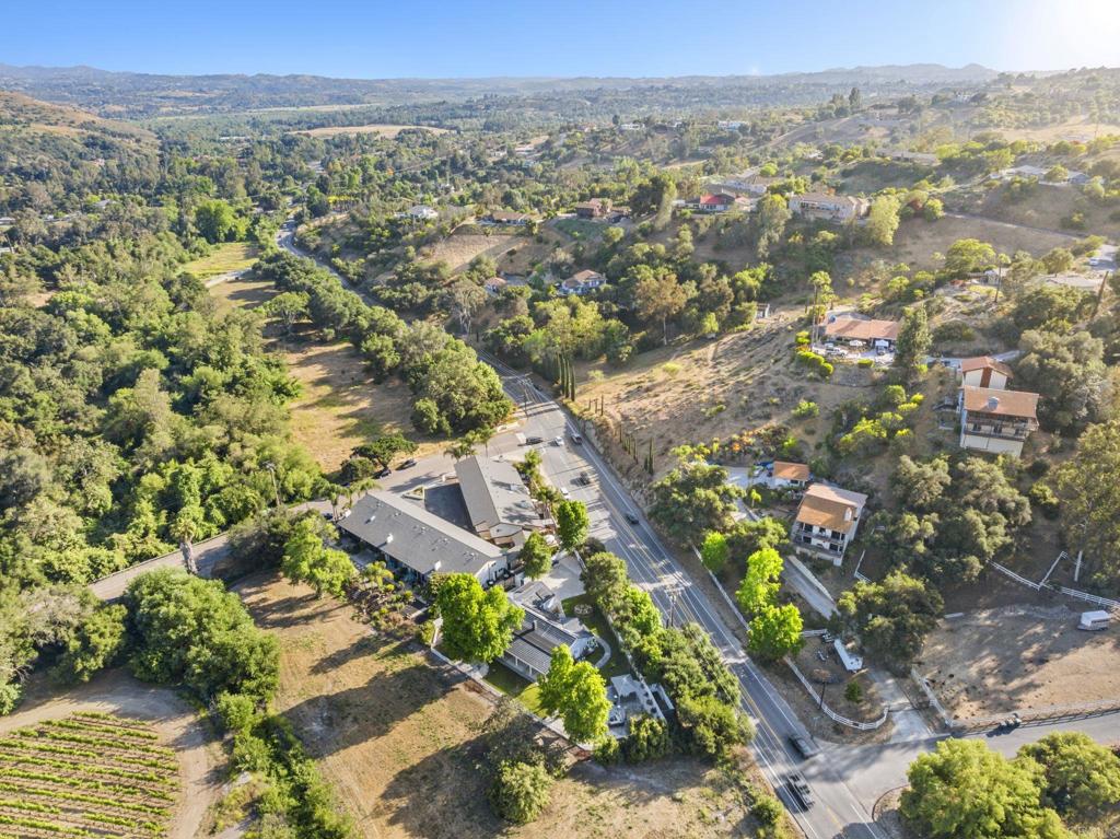 3404 Oak Cliff Drive, Unit 8 Fallbrook, CA 92028 - Photo 35 of 39 an aerial view of multiple house