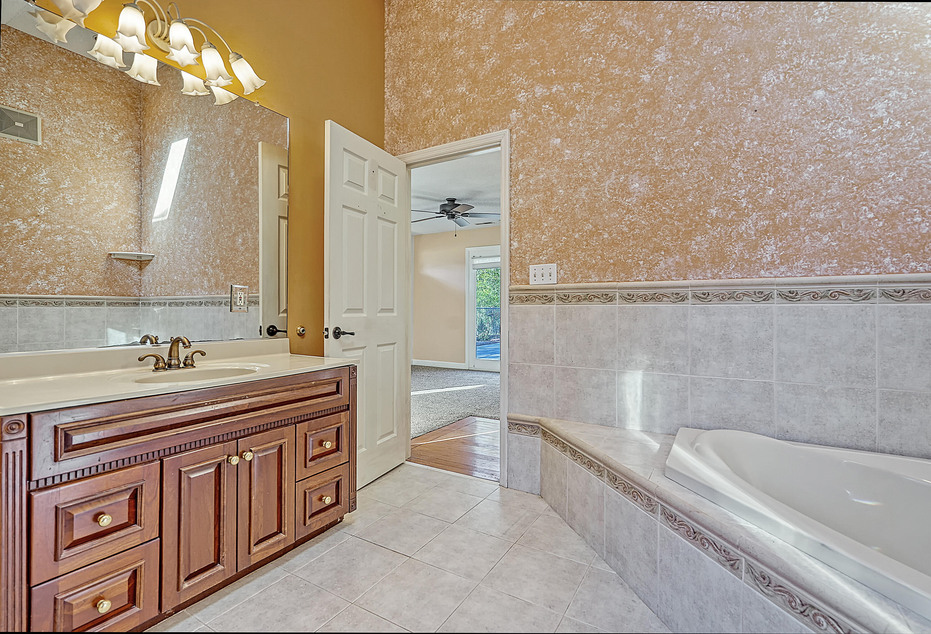 676 Fourwind Road Holly Hill, SC 29059 - Photo 21 of 75 CREM_676 Fourwind_023