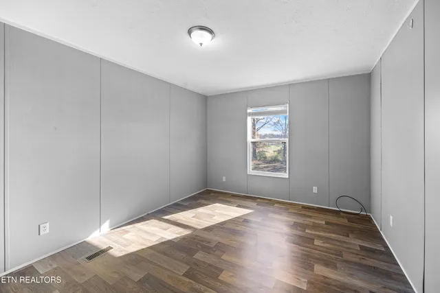 $529,000 | 273 County Road 364, Niota, TN 37826