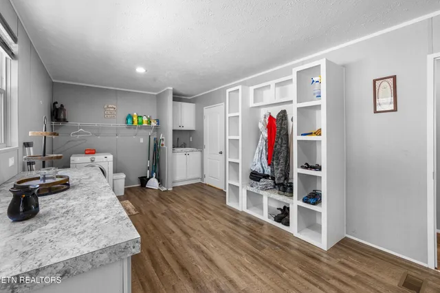 $529,000 | 273 County Road 364, Niota, TN 37826