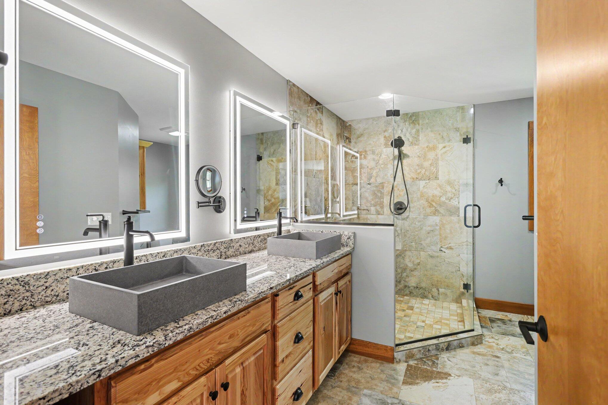 10064 Love Road Bellevue, MI 49021 - Photo 21 of 44 Primary Bathroom
