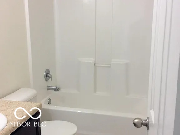 11531 Beardsley Way Fishers, IN 46038 - Photo 6 of 15