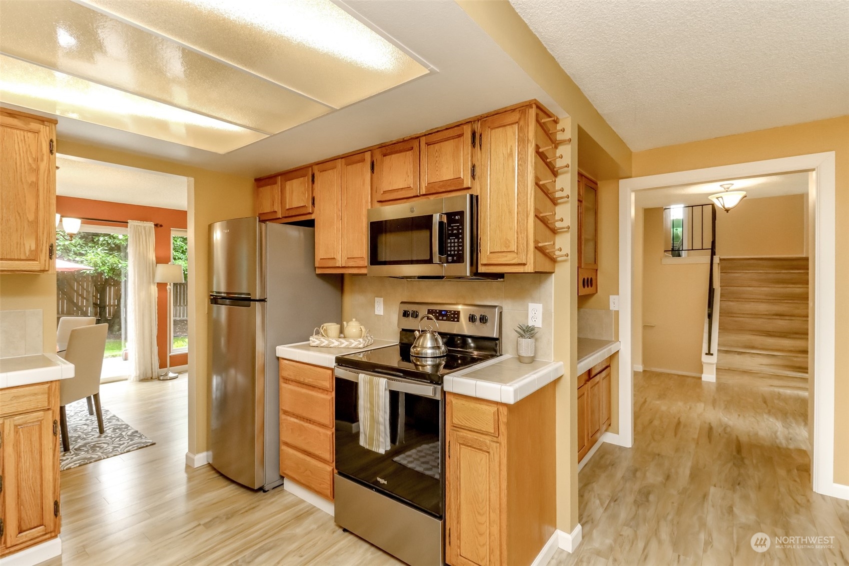 15537 Southeast 168th Street Renton, WA 98058 - Photo 9 of 36 Gallery Image 9