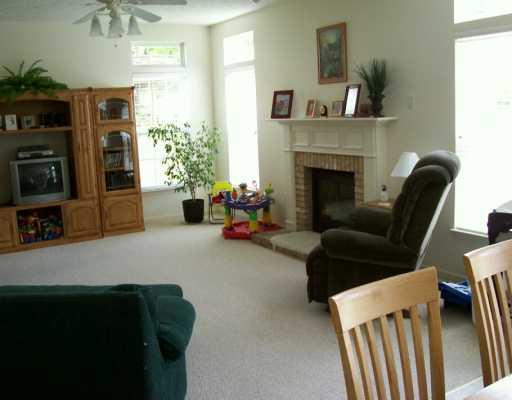 228 Field Club Circle McKees Rocks, PA 15136 - Photo 6 of 8 Den/Family/Great Room.