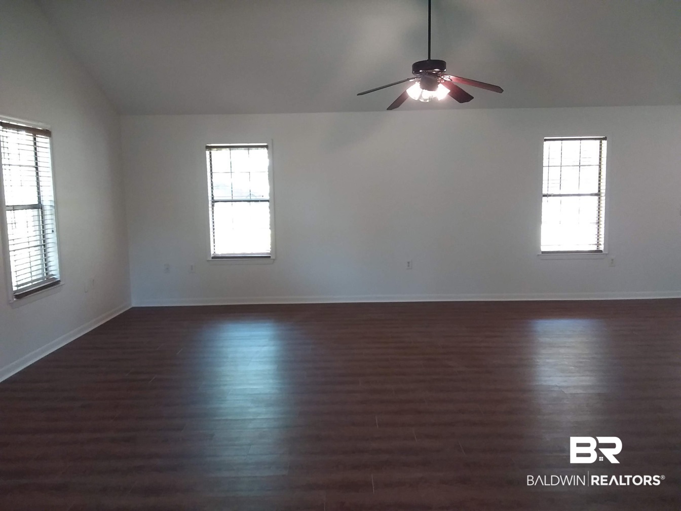 22635 Pineview Lane Foley, AL 36535 - Photo 7 of 33