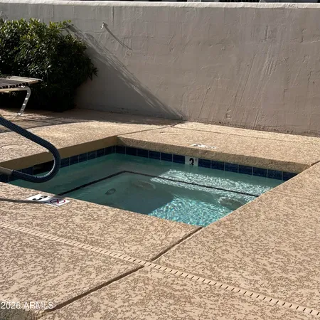 $335,000 | 7300 North Dreamy Draw Drive, Unit 103, Phoenix, AZ 85020