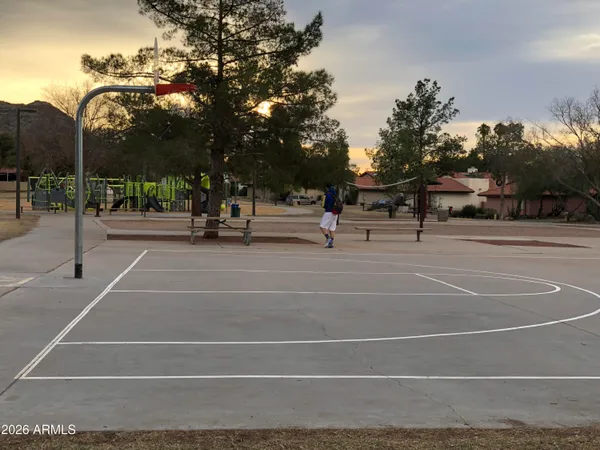 $335,000 | 7300 North Dreamy Draw Drive, Unit 103, Phoenix, AZ 85020