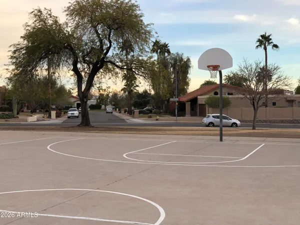 $335,000 | 7300 North Dreamy Draw Drive, Unit 103, Phoenix, AZ 85020