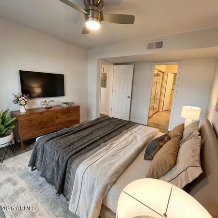 $335,000 | 7300 North Dreamy Draw Drive, Unit 103, Phoenix, AZ 85020