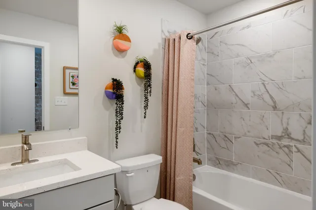 $639,900 | 24337 Long Pond Drive, Lewes, DE 19958