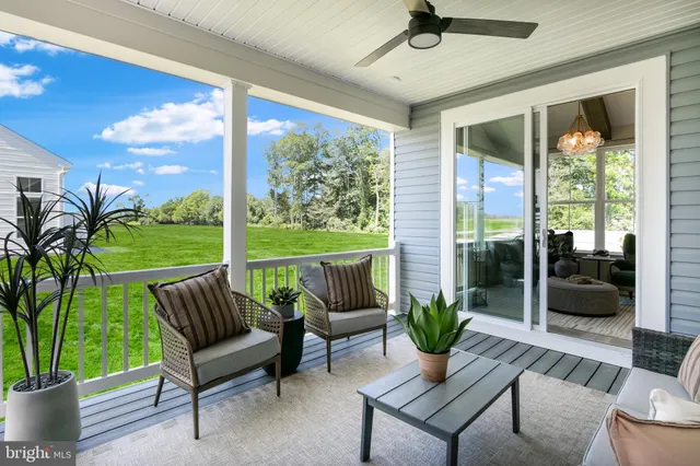 $639,900 | 24337 Long Pond Drive, Lewes, DE 19958