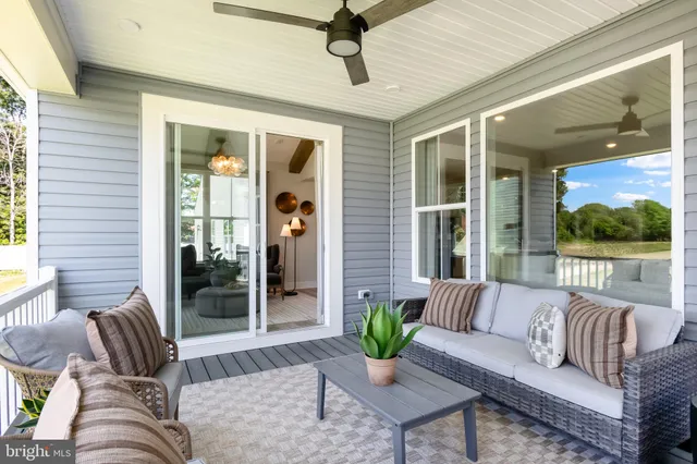 $639,900 | 24337 Long Pond Drive, Lewes, DE 19958