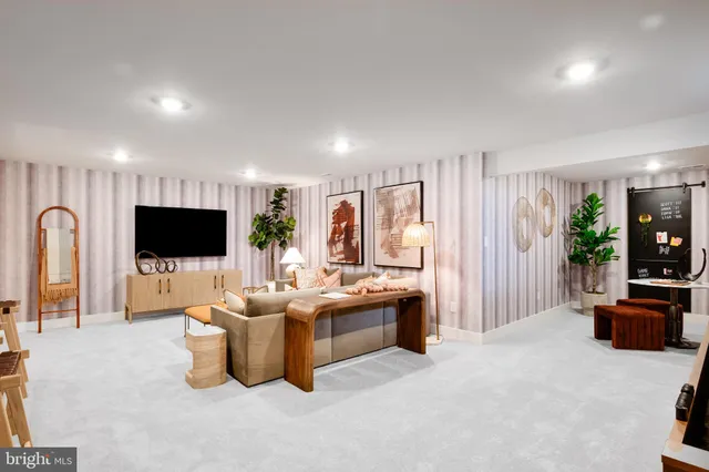 $639,900 | 24337 Long Pond Drive, Lewes, DE 19958