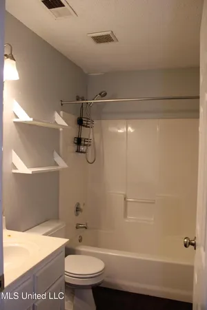 $220,000 | 9919 Adina Cove, Olive Branch, MS 38654