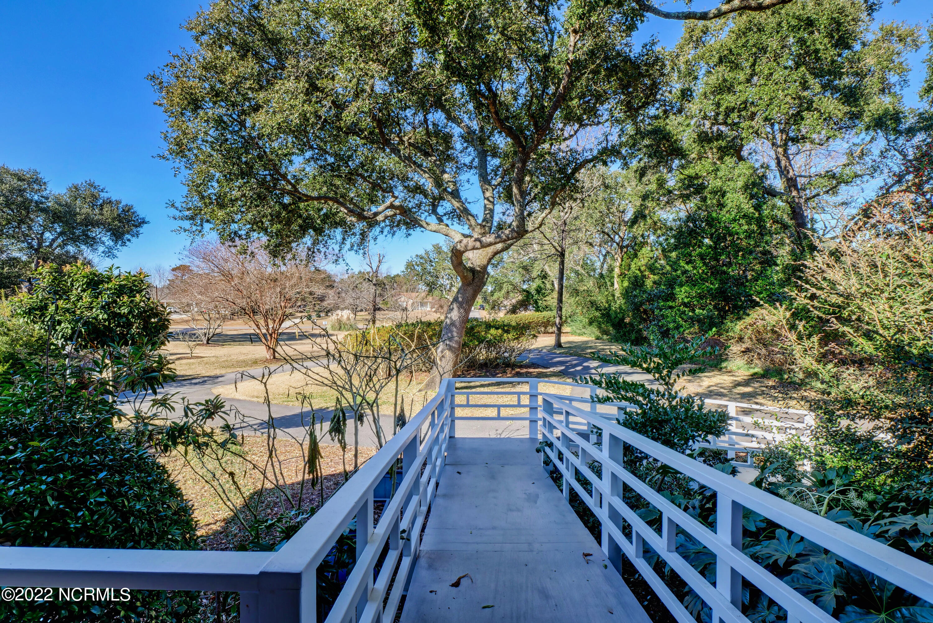 356 Olde Point Loop Hampstead, NC 28443 - Photo 4 of 45 P9288937_38_39_40_41_42_43