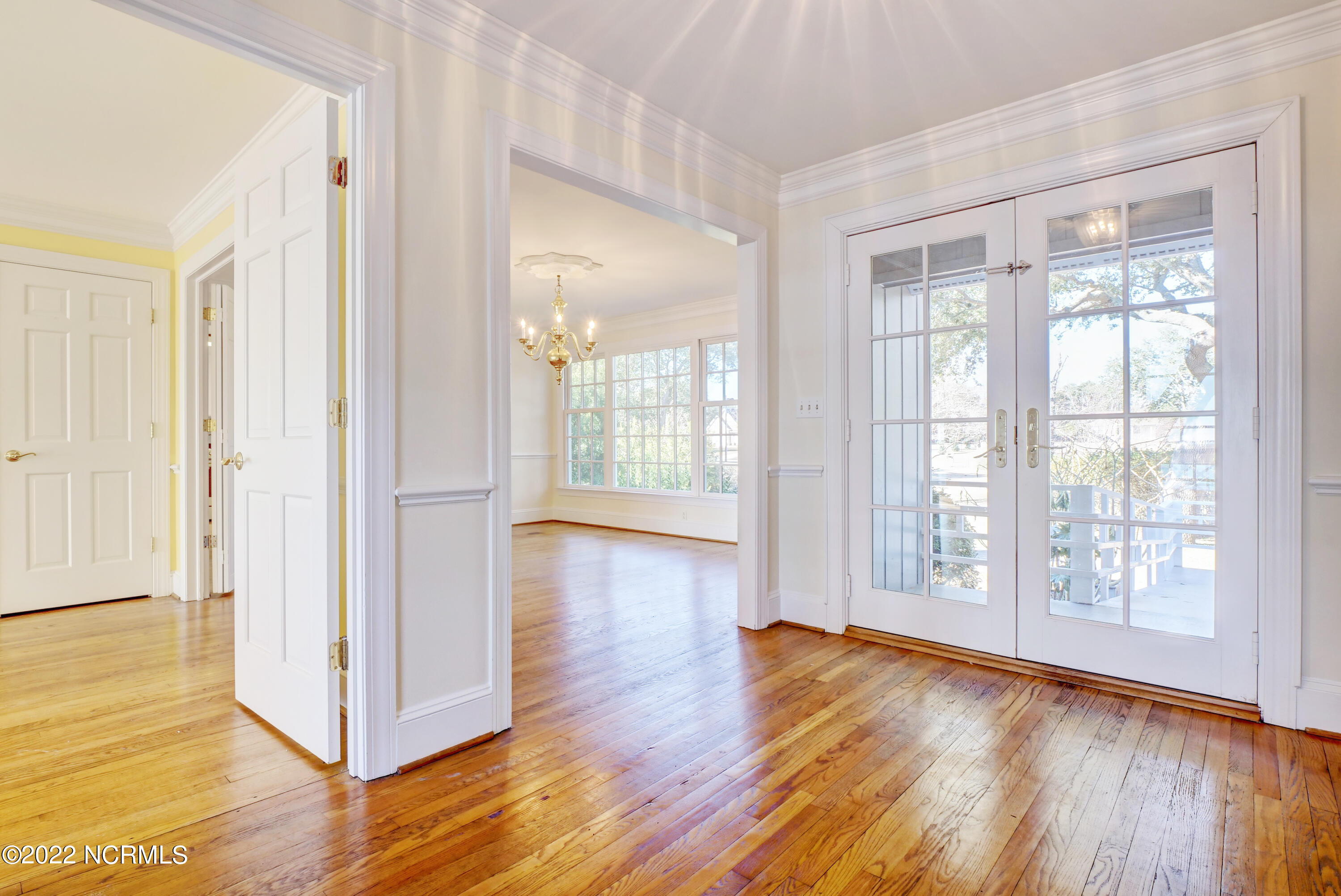 356 Olde Point Loop Hampstead, NC 28443 - Photo 6 of 45 P9288958_59_60_61_62_63_64