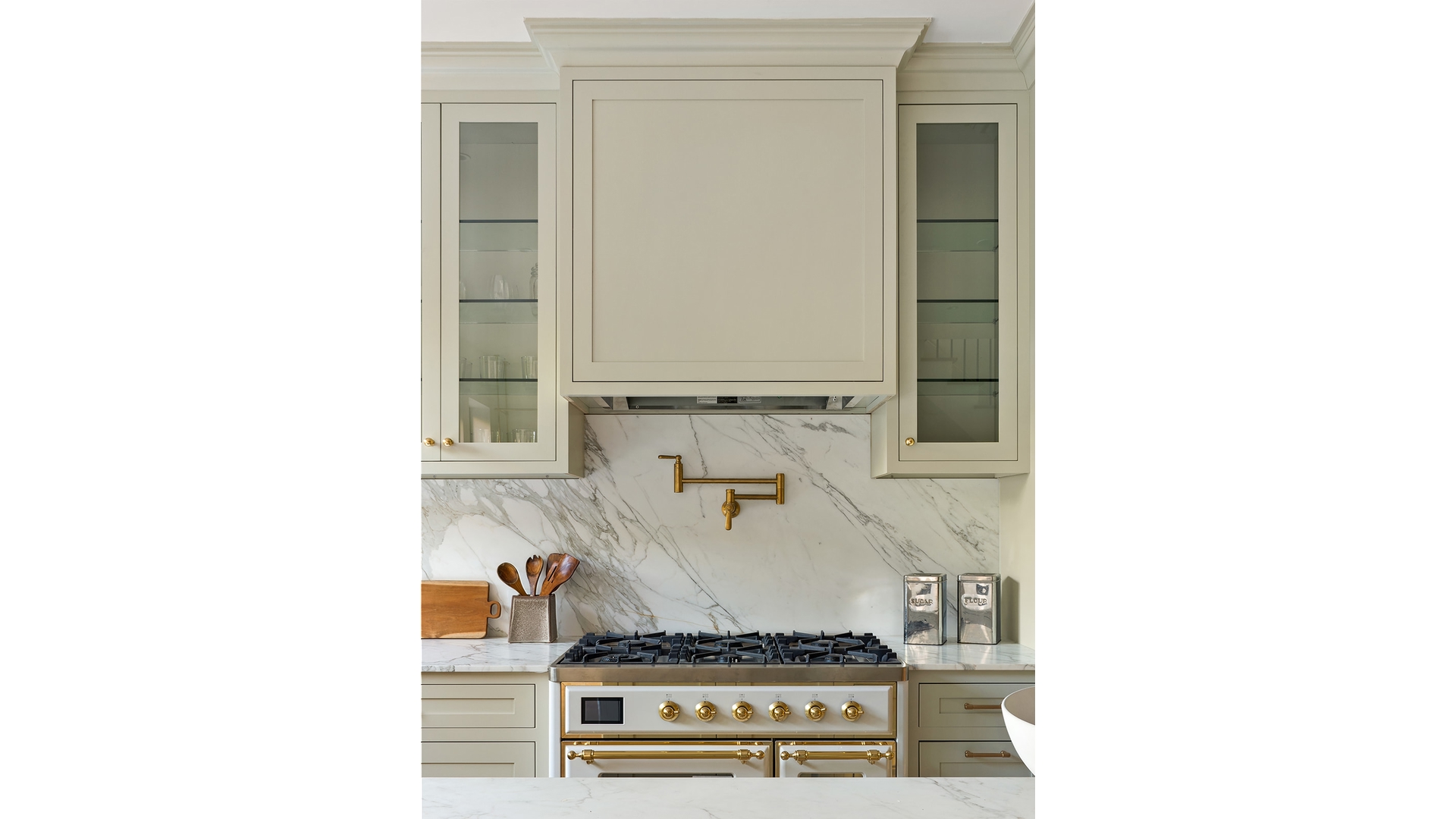 159 Bond Street Brooklyn, NY 11217 - Photo 5 of 32 a stove top oven sitting inside of a kitchen